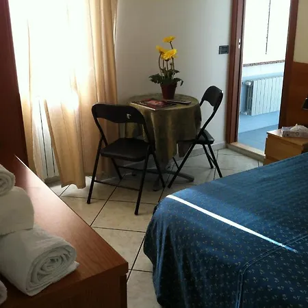 Hotel Pontenuovo Di Macyszyn Fabio