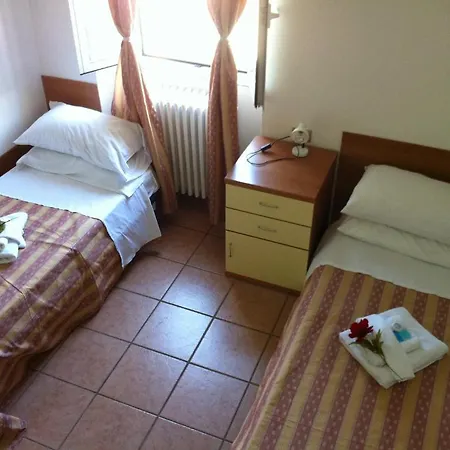 Pontenuovo Di Macyszyn Fabio Hotel 2*